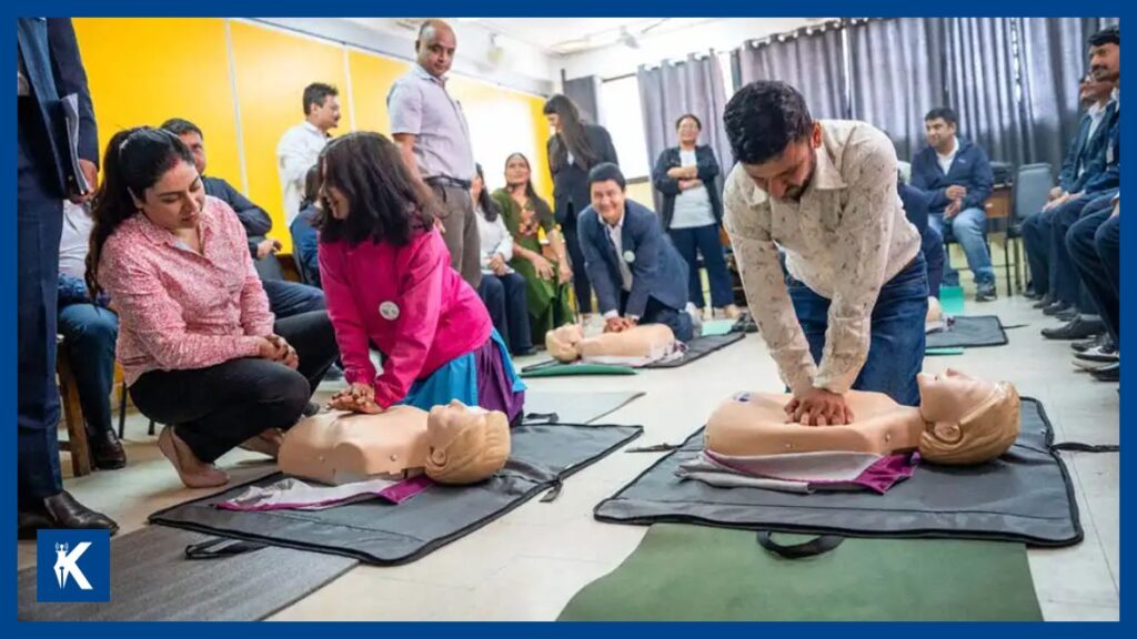 सरकारी कर्मचारीका लागि टेकुमा आधारभूत जीवन सहायता तालिम सुरु